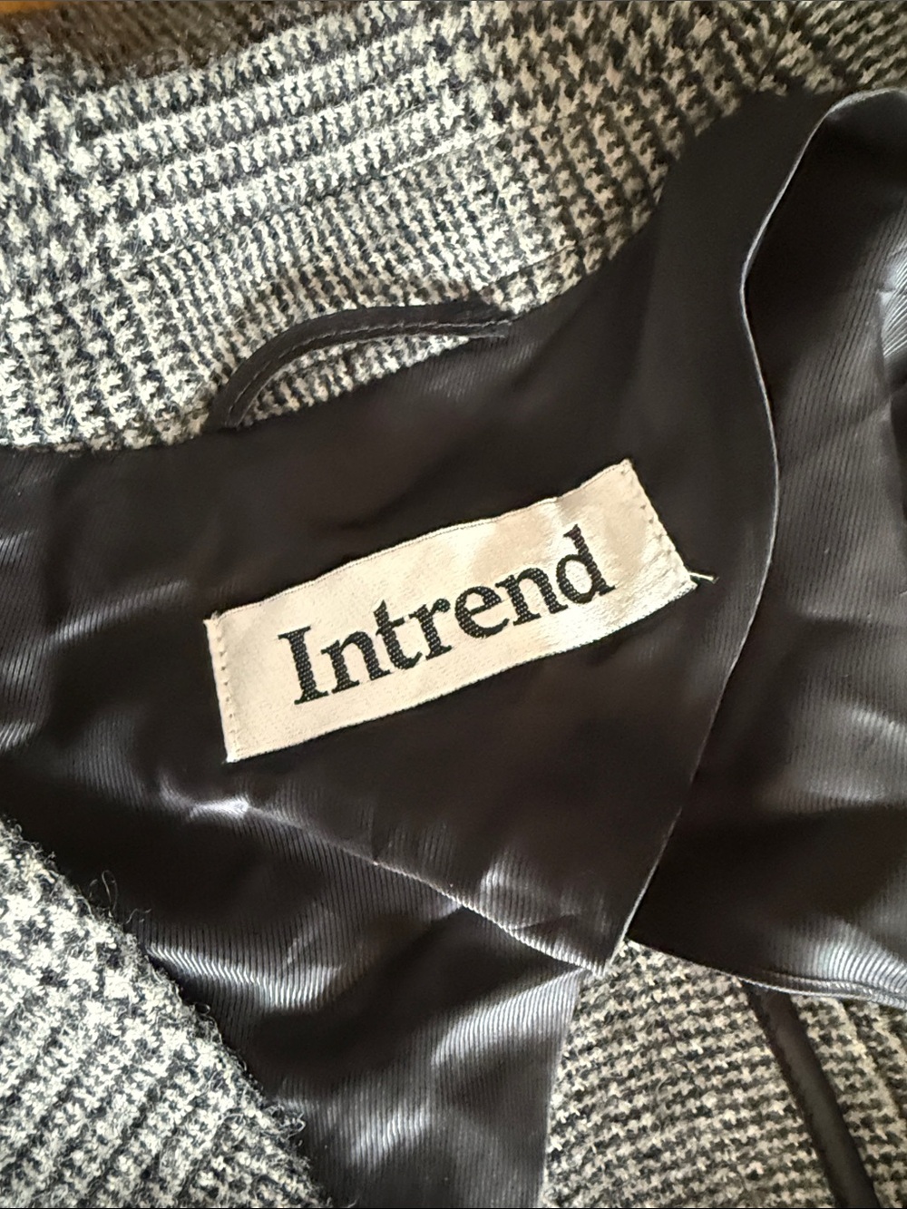 Intrend coat - Picture 2 of 4